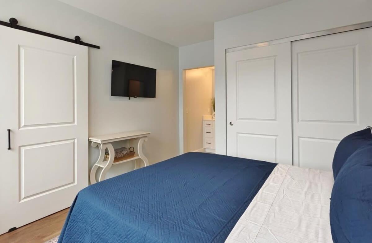 Fun Cozy Apts - 1 25 Mile Walk To Tiaa Bnk Fld Jacksonville Eksteriør bilde